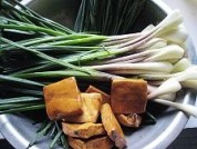 藠头炒香干