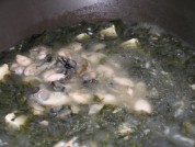 紫菜生蚝豆腐汤
