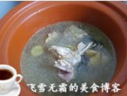 鸡肉茼蒿汤(活血脉、强筋骨)