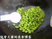 毛豆炒鸡蛋