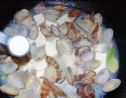 蛤蜊豆腐汤