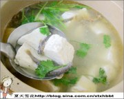 沙锅泥鳅炖豆腐