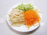 三丝炒藕