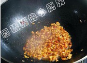 蚂蚁上树