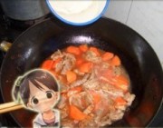 胡萝卜煲牛肉湯