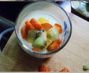 抹茶杂果芝士杯