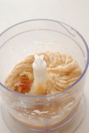 杏仁鸡肉丸子