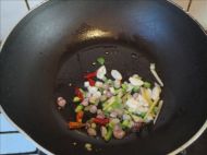青红椒炒腐竹