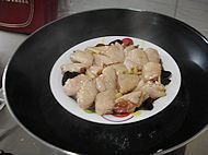 木耳蒸鸡翅