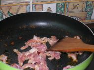 意酱炒肉