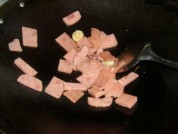 午餐肉炒青瓜