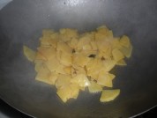 土豆片炒火腿