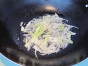 香菇炒鸡胗