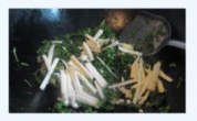 荠菜炒年糕