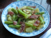 土豆豆角炒腊肠