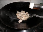 蒜苗炒回锅肉