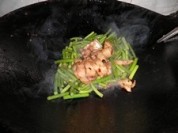 蒜苗炒回锅肉
