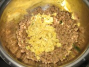 韭菜肉馅饼