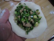 韭菜肉馅饼