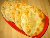 韭菜肉馅饼