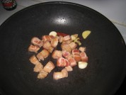 土豆红烧肉
