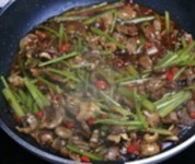 老干妈炒鸡胗