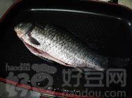 甘蔗橄榄煲鲫鱼汤