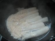 竹荪三黄鸡