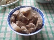 芋头烧肉
