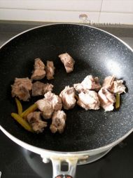 酸甜冰花梅酱烧排骨