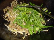 豆芽炒韭菜