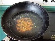 黑豆杏仁杂拌菜-有机黑豆食谱