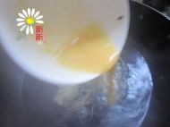 银鱼荠菜蛋花汤