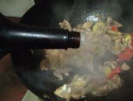 大蒜炒鸡肉