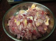 大蒜炒鸡肉