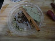 香菇薏米猪手煲