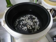 香菇薏米猪手煲