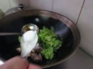 生菜炒酱牛肉