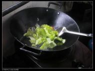 生菜炒鸡翅