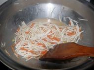 肉炒芋头丝