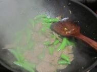 甜豆炒猪肝