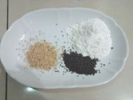 麻香玉米面红糖馅饼