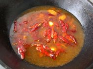 鲶鱼炖豆腐