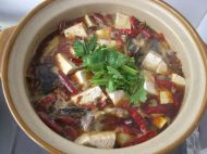 鲶鱼炖豆腐