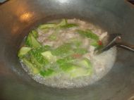 苦瓜烧五花肉