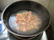 花生土豆鸡翅根