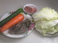 杂蔬鲜虾白菜卷