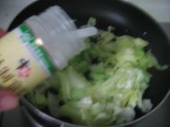 芝麻卷心菜