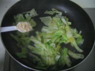 芝麻卷心菜