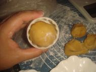莲蓉月饼